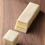 世界のお菓子　ミゼラブルケーキ