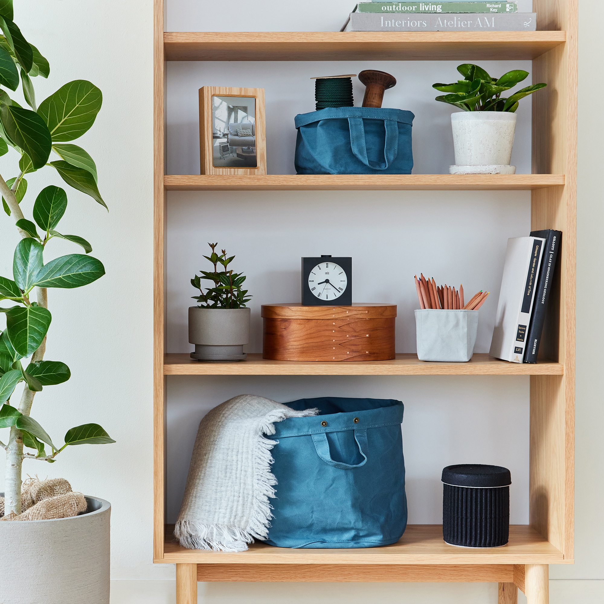 ［ＩＤＥＥ］Ｓａｚａ　ボックス　Ｓ　ブラック