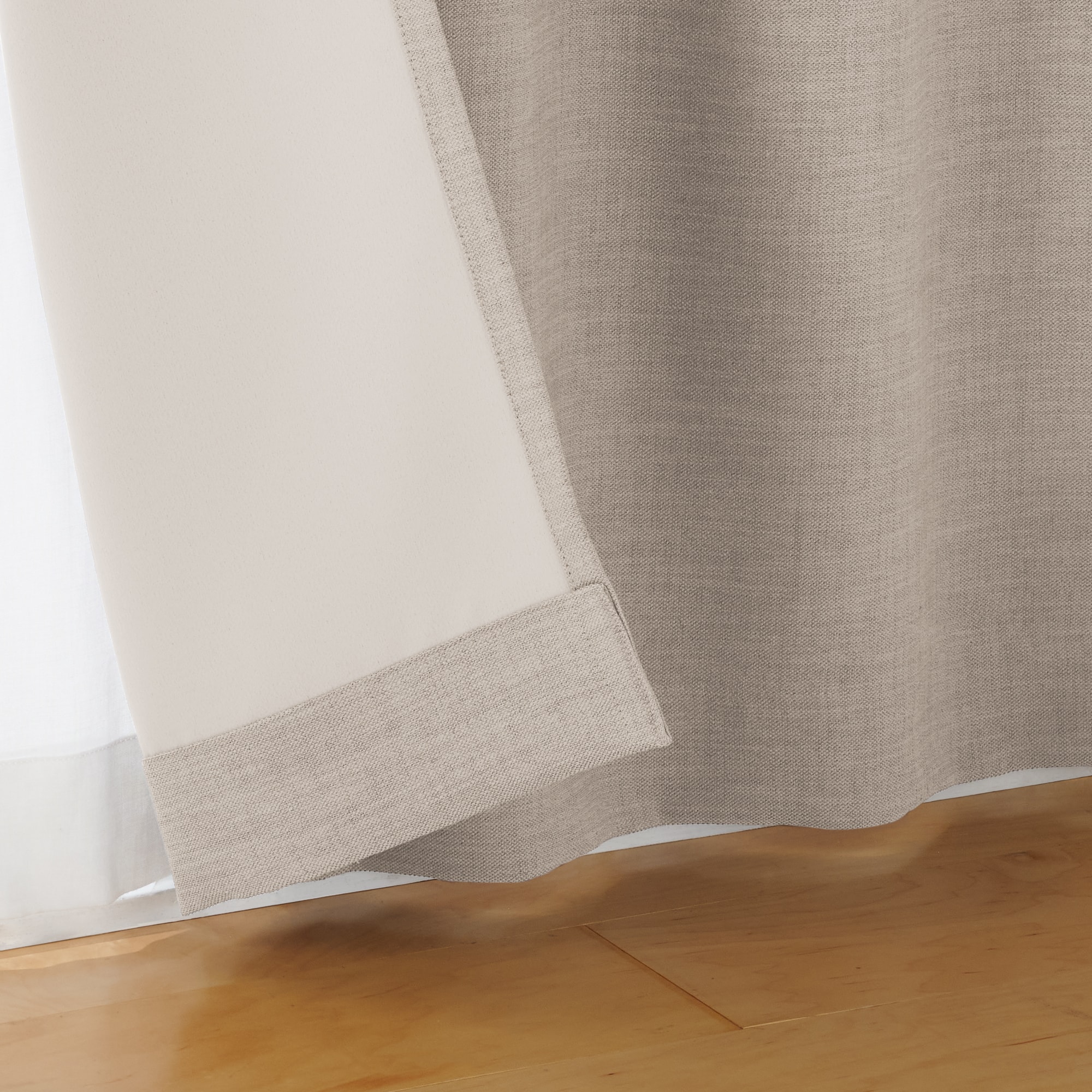 ポリエステル杢糸ドビー織（防炎・遮光性）ノンプリーツカーテン