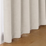 ポリエステル杢糸ドビー織（防炎・遮光性）プリーツカーテン