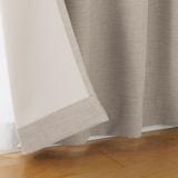 ポリエステル杢糸ドビー織（防炎・遮光性）プリーツカーテン