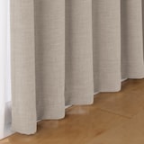 ポリエステル杢糸ドビー織（防炎・遮光性）プリーツカーテン