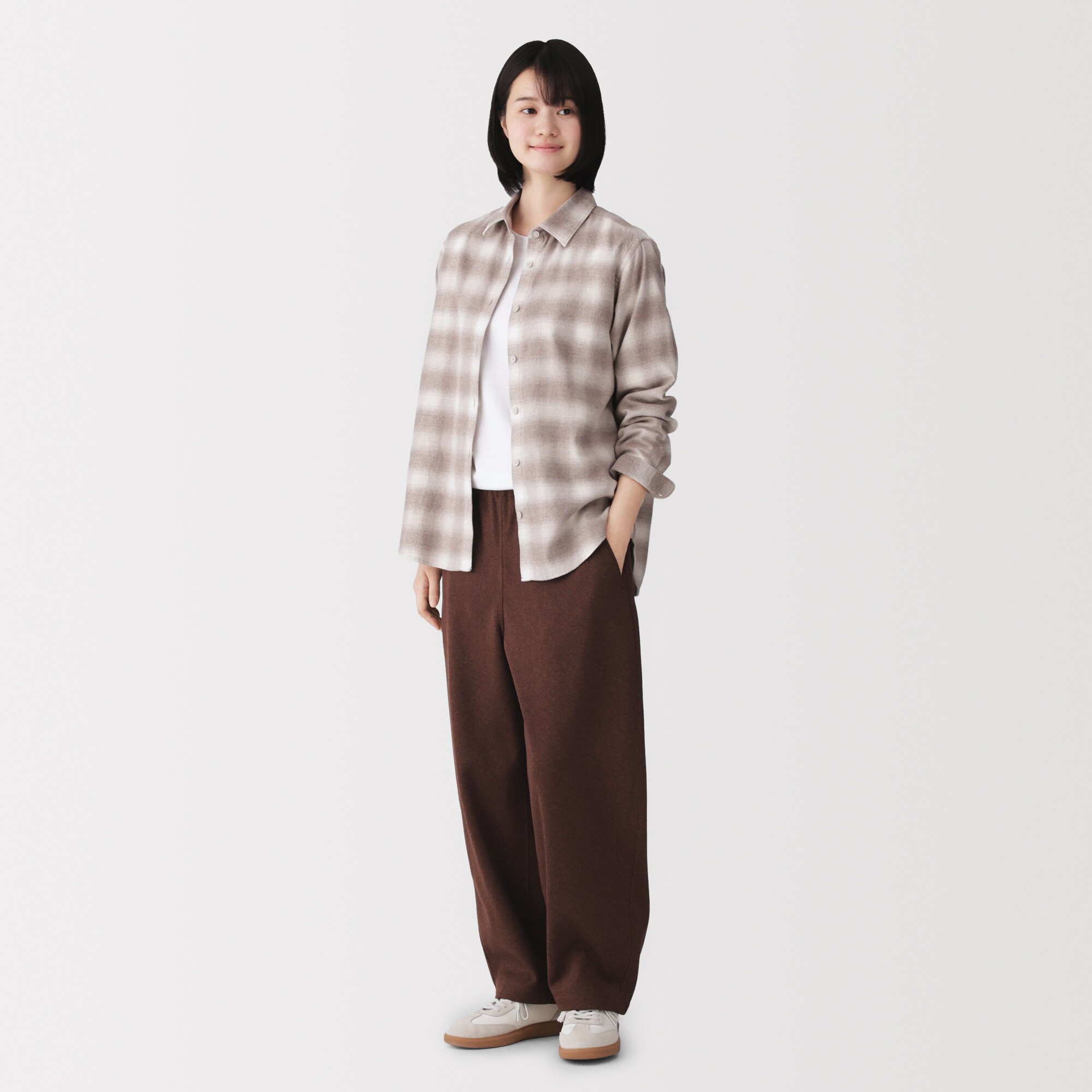 婦人　ニットフリースワイドテーパードパンツ