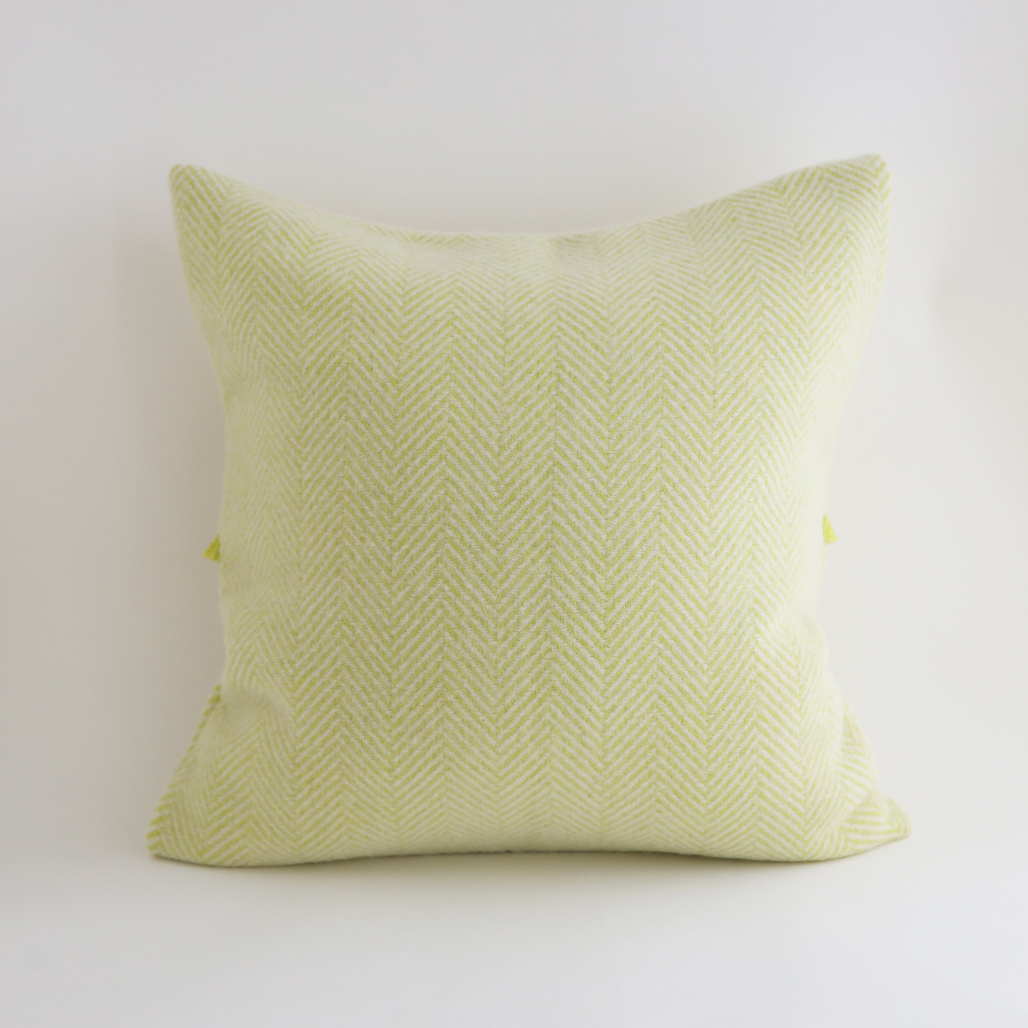 ［ＩＤＥＥ］ＩＤＥＥウールクッションカバー　４５×４５ｃｍ用　イエロー