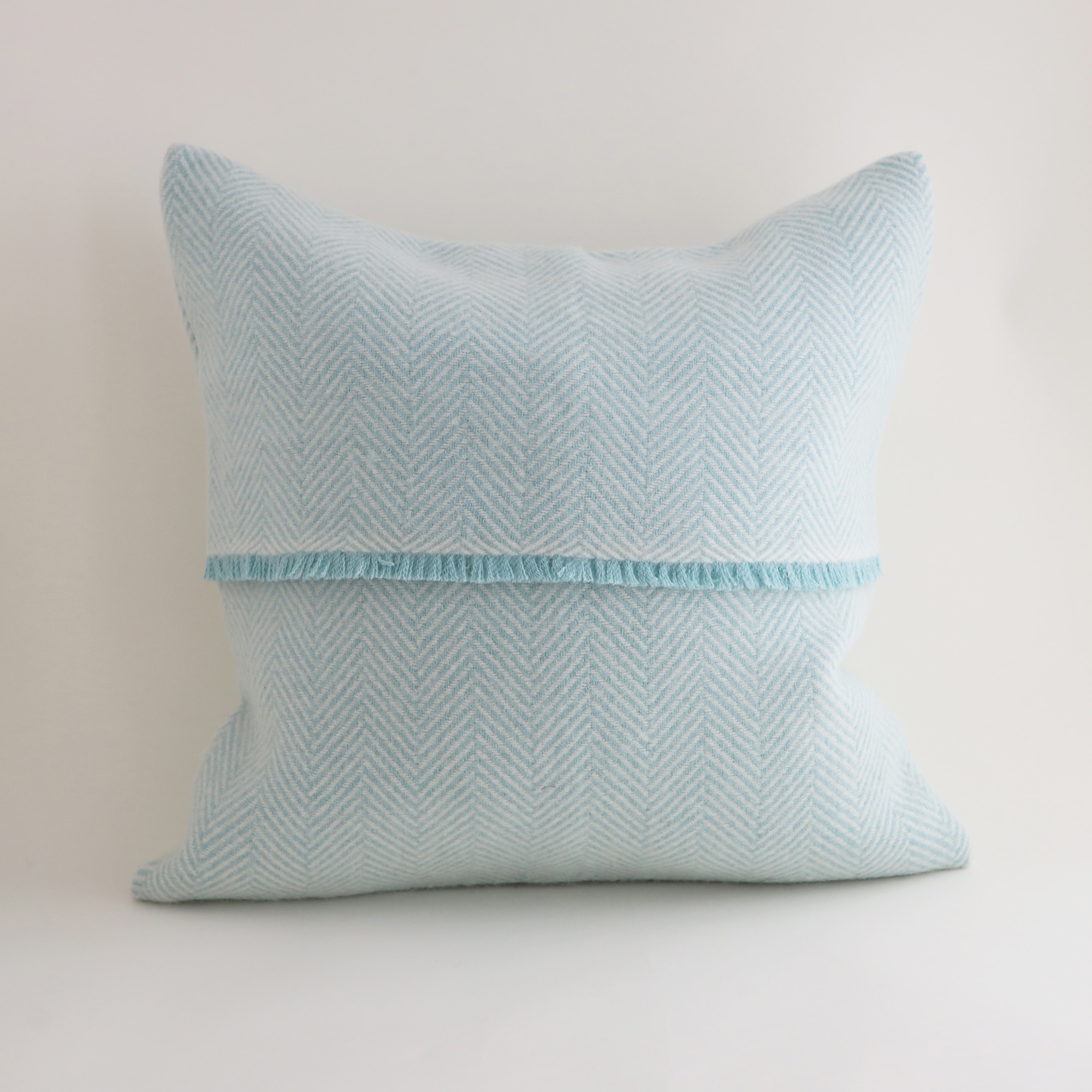 ［ＩＤＥＥ］ＩＤＥＥウールクッションカバー　４５×４５ｃｍ　ブルー