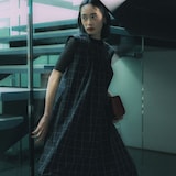 ［ＩＤＥＥ］Ｈ＆ｂｙＰＯＯＬ　スリーブレスワンピース　ホワイトウインドウペン