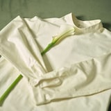 ［ＩＤＥＥ］Ｈ＆ｂｙＰＯＯＬ　ブラウス　オフホワイト