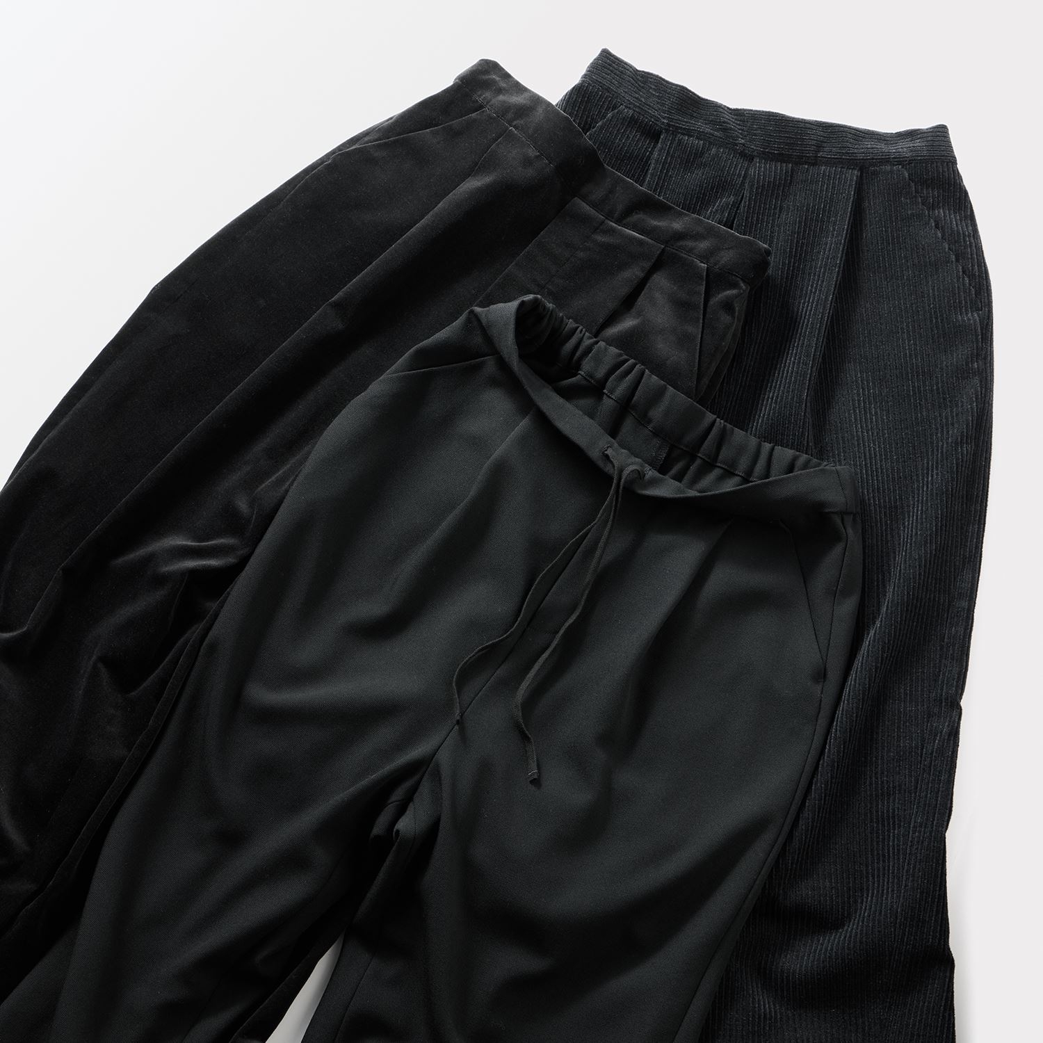 ［ＩＤＥＥ］Ｈ＆ｂｙＰＯＯＬ　パンツ　ブラックコーデュロイ