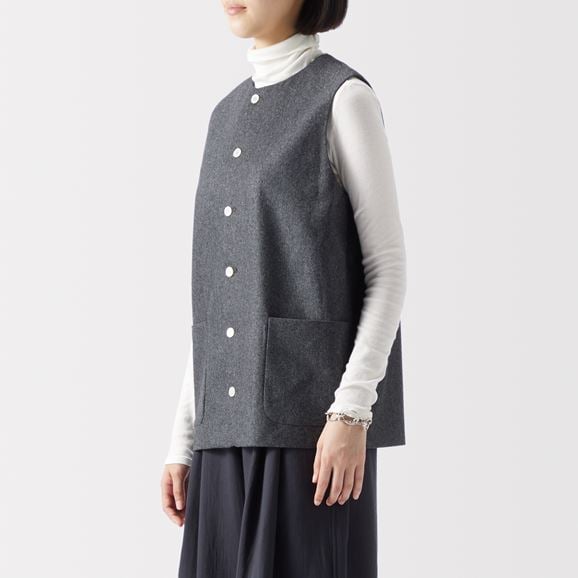 ［ＩＤＥＥ］Ｈ＆ｂｙＰＯＯＬ　ベスト　オフホワイト