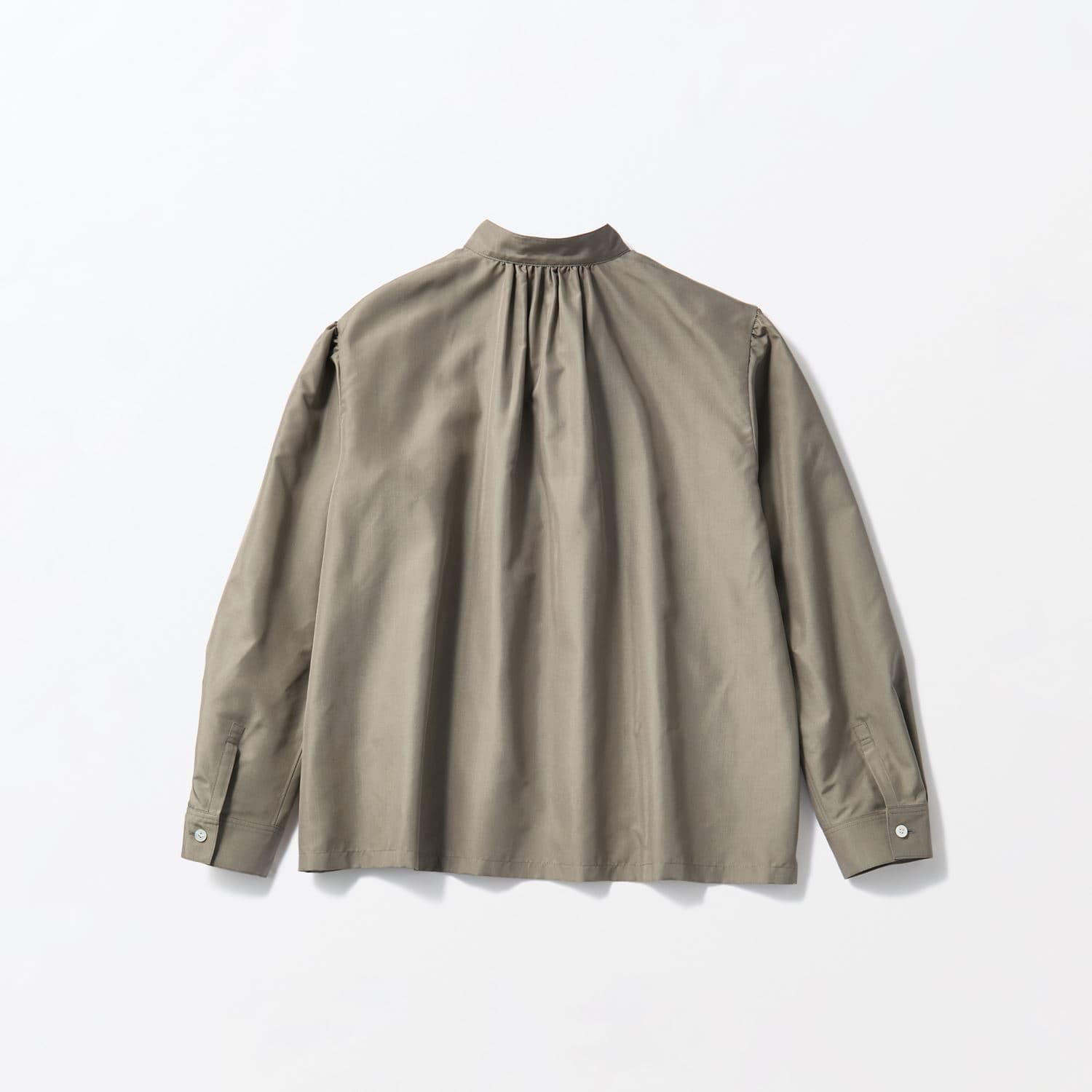 ［ＩＤＥＥ］Ｈ＆ｂｙＰＯＯＬ　スタンドアップカラーブラウス　グレージュ