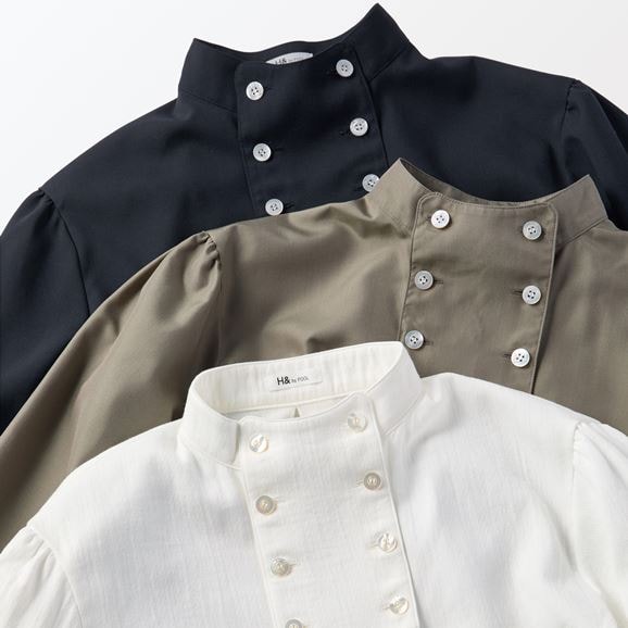 ［ＩＤＥＥ］Ｈ＆ｂｙＰＯＯＬ　スタンドアップカラーブラウス　グレージュ