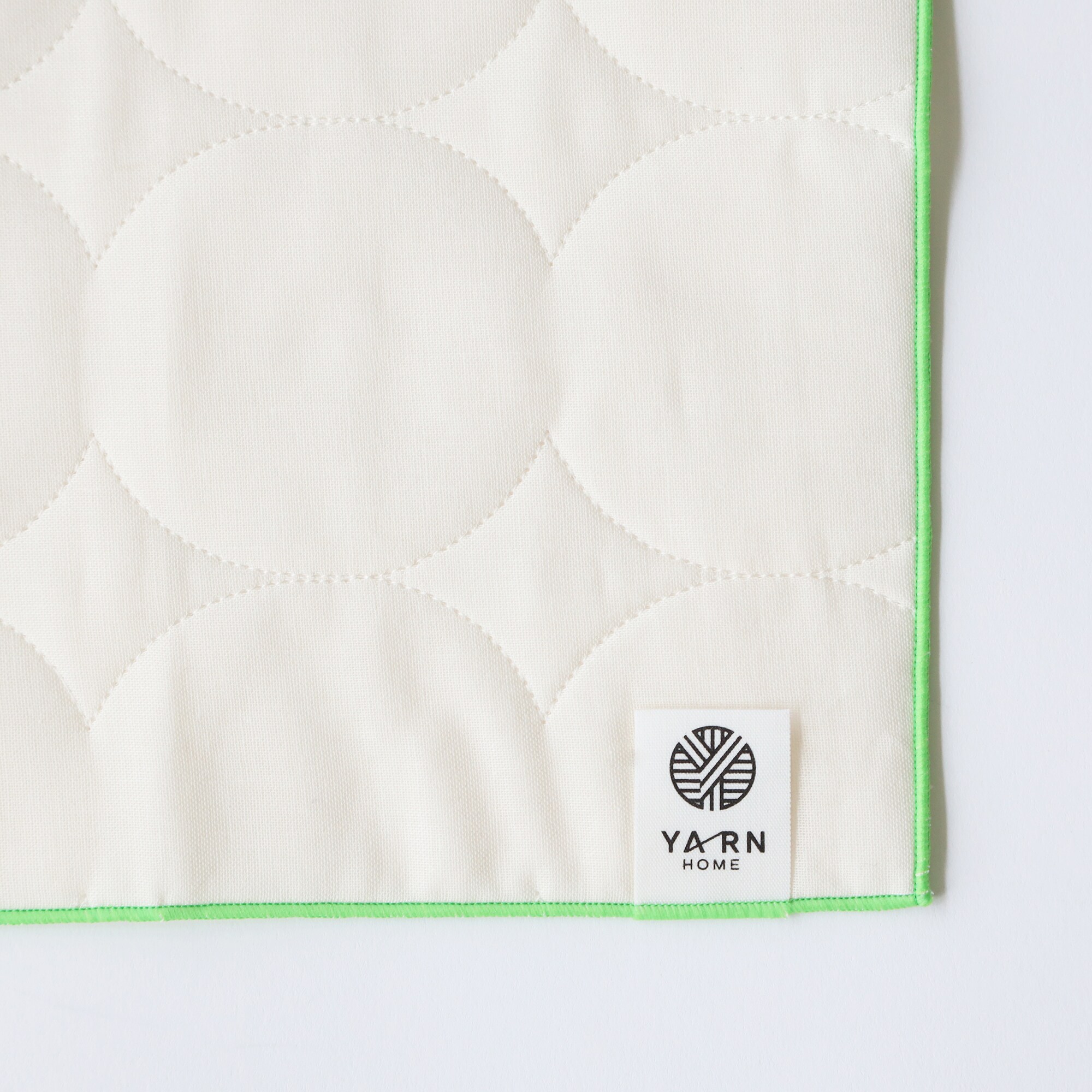 ［ＩＤＥＥ］ＹＡＲＮ　ＨＯＭＥハンカチ　ネオングリーン