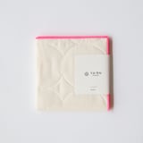 ［ＩＤＥＥ］ＹＡＲＮ　ＨＯＭＥハンカチ　ネオンピンク