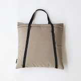 ［ＩＤＥＥ］ＰＵＦＰＯＮ　Ｔｏｔｅｂａｇ　ベージュ