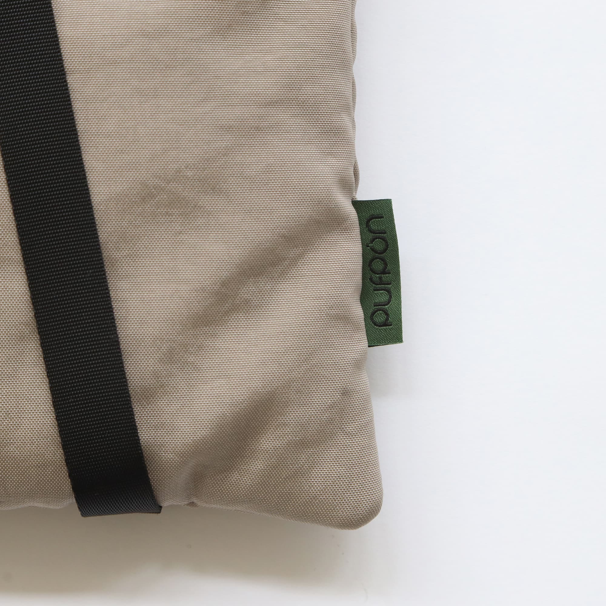 ［ＩＤＥＥ］ＰＵＦＰＯＮ　Ｔｏｔｅｂａｇ　ベージュ