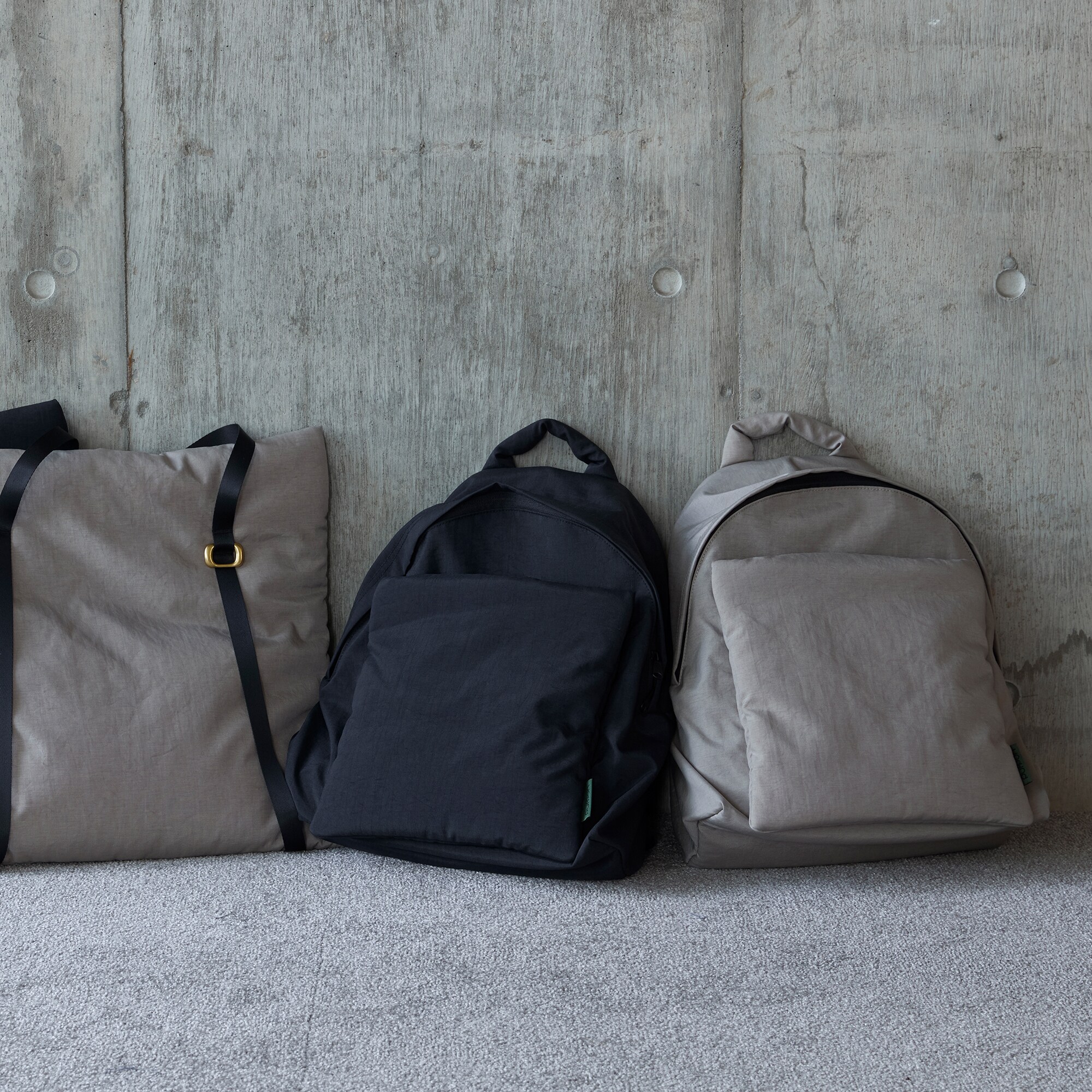 IDEE］PUFPON バックパック ベージュ | 無印良品