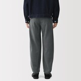 紳士　素材に還るフリースパンツ