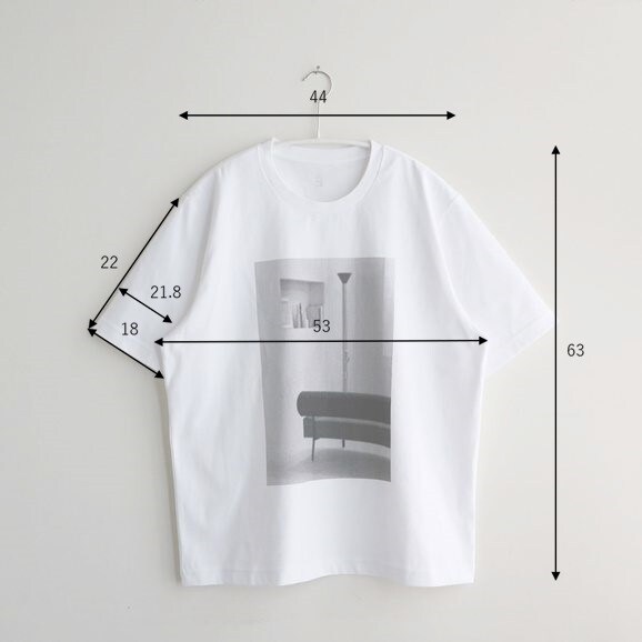 ［ＩＤＥＥ］Ｐｈｏｔｏｇｒａｐｈｙ　Ｔシャツ　Ｓｏｆａ　ホワイト