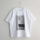 ［ＩＤＥＥ］Ｐｈｏｔｏｇｒａｐｈｙ　Ｔシャツ　Ｓｏｆａ　ホワイト