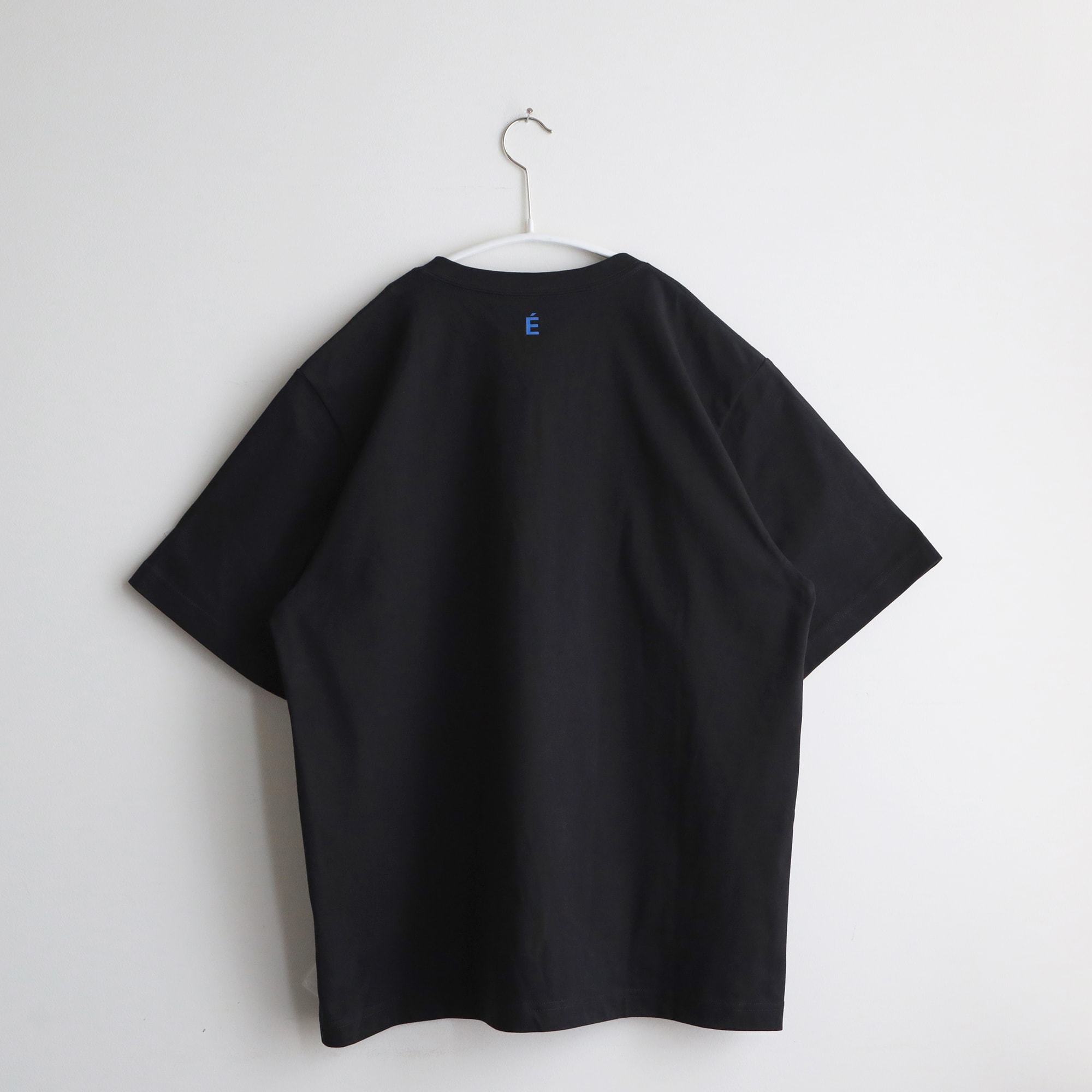 ［ＩＤＥＥ］Ｐｈｏｔｏｇｒａｐｈｙ　Ｔシャツ　マッシュルーム　ブラック
