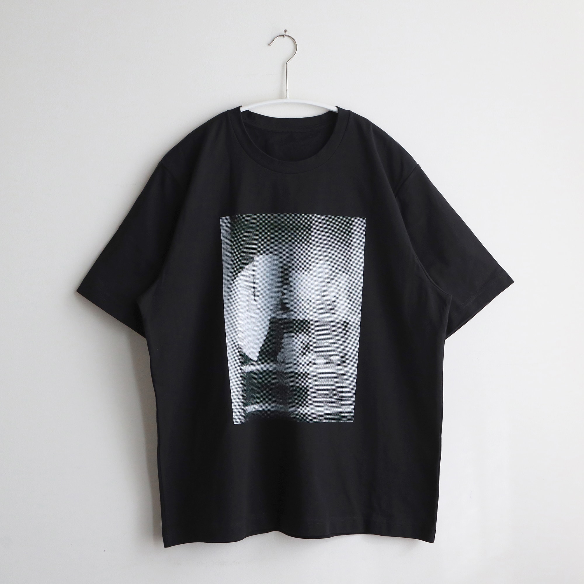 ［ＩＤＥＥ］Ｐｈｏｔｏｇｒａｐｈｙ　Ｔシャツ　マッシュルーム　ブラック