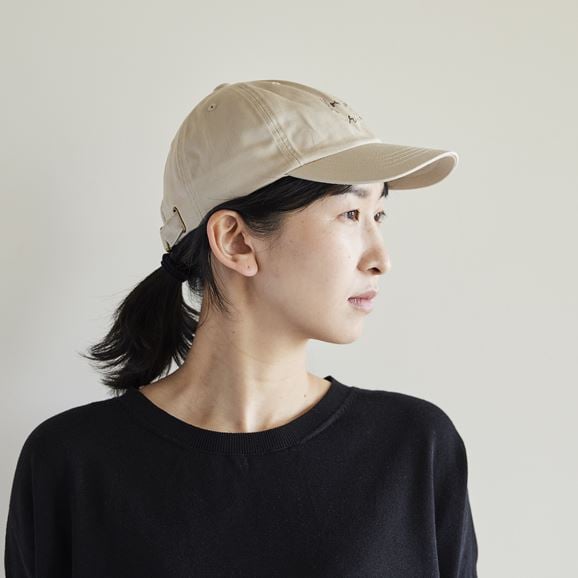 ［ＩＤＥＥ］Ｅｍｂｒｏ　キャップ　ベージュ×ダウンタウンブラウン