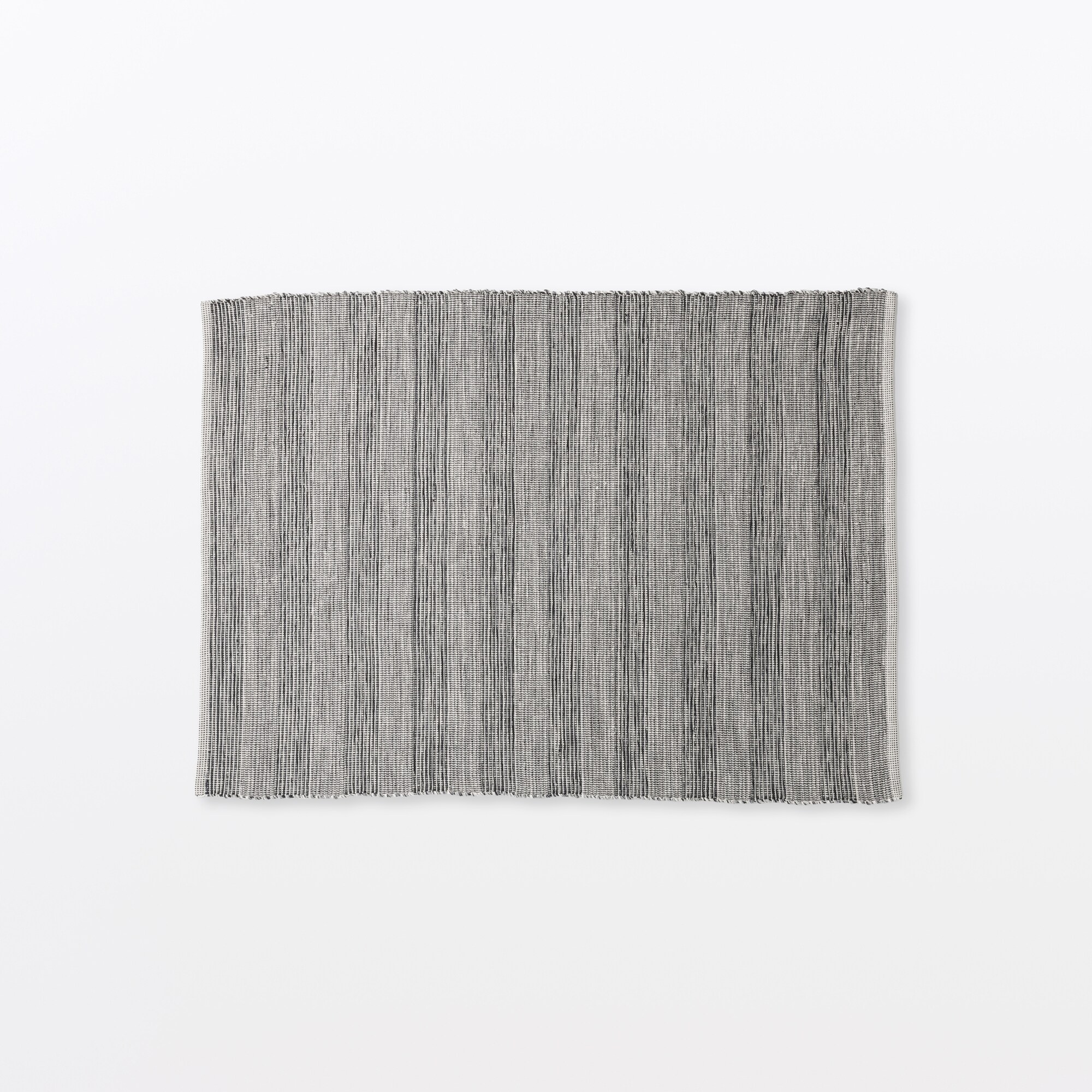綿太番手インドの手織りラグ　１２０×１６０ｃｍ