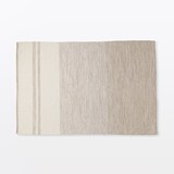 綿太番手インドの手織りラグ　１４０×２００ｃｍ