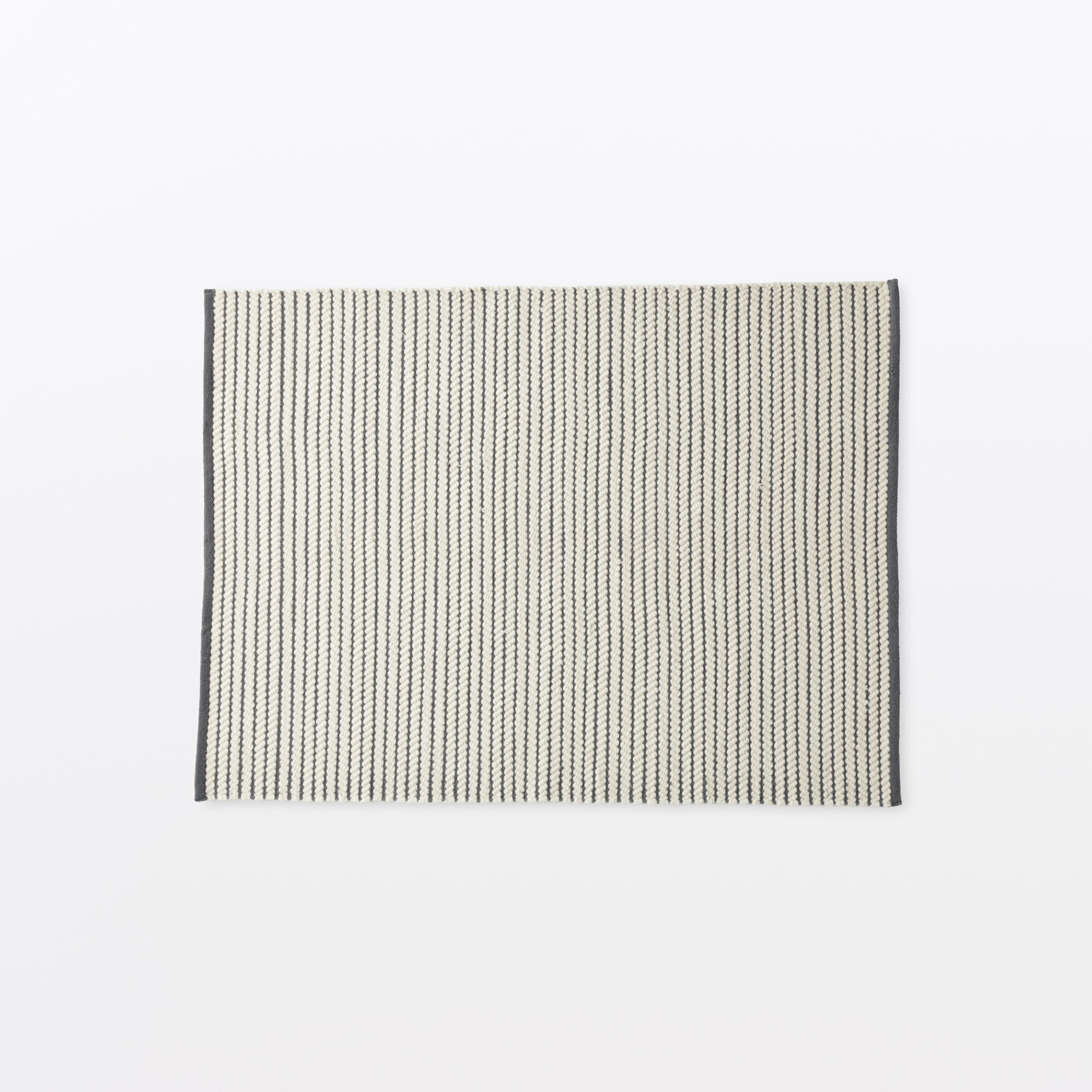 綿ウール太番手インドの手織りラグ　１２０×１６０ｃｍ