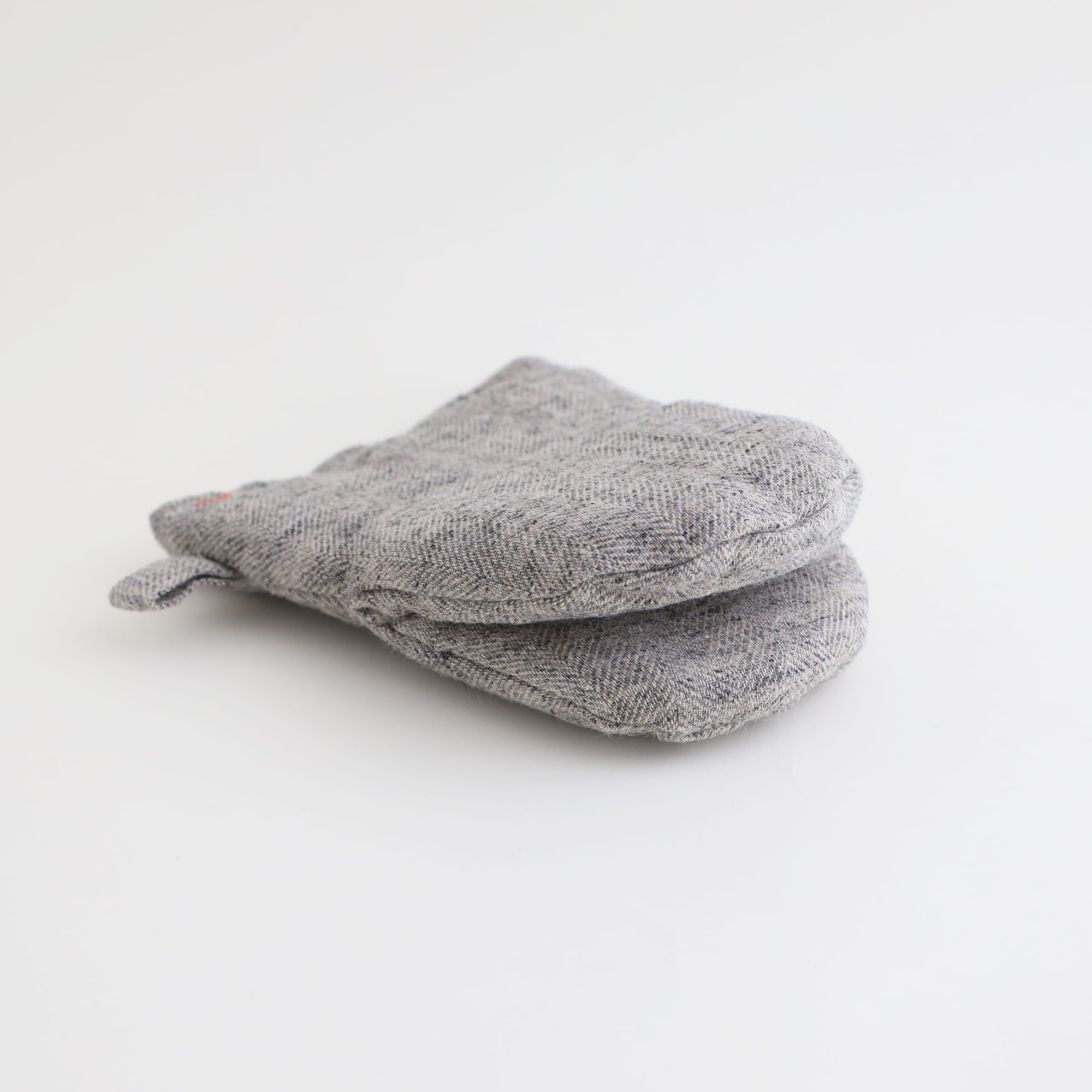 ［ＩＤＥＥ］ａ　ｔａｂｌｅ　ｌｉｎｅｎ　ミトン　シュヴロン