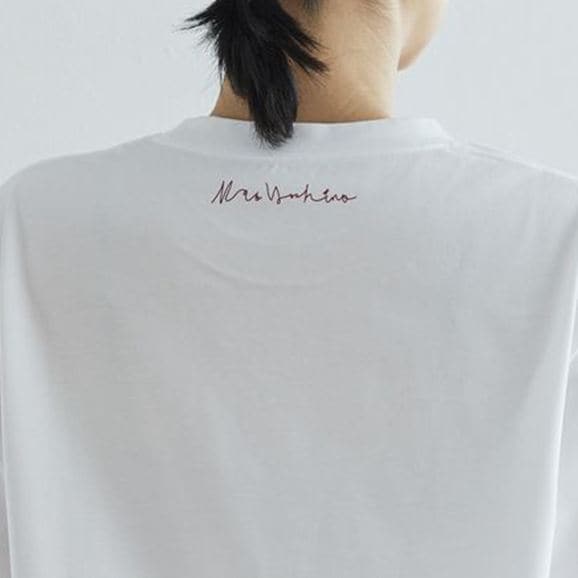 ［ＩＤＥＥ］吉野マオ　Ｔシャツ　Ｌｏｖｅ　Ｃｏｍｅｓ　Ｄａｎｃｉｎｇ