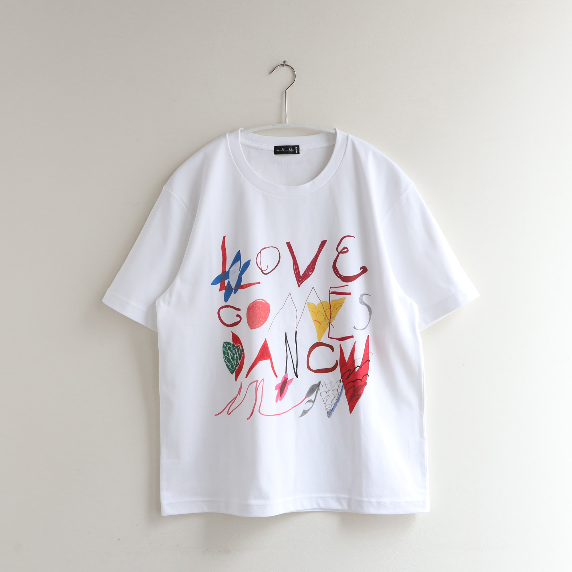 ［ＩＤＥＥ］吉野マオ　Ｔシャツ　Ｌｏｖｅ　Ｃｏｍｅｓ　Ｄａｎｃｉｎｇ