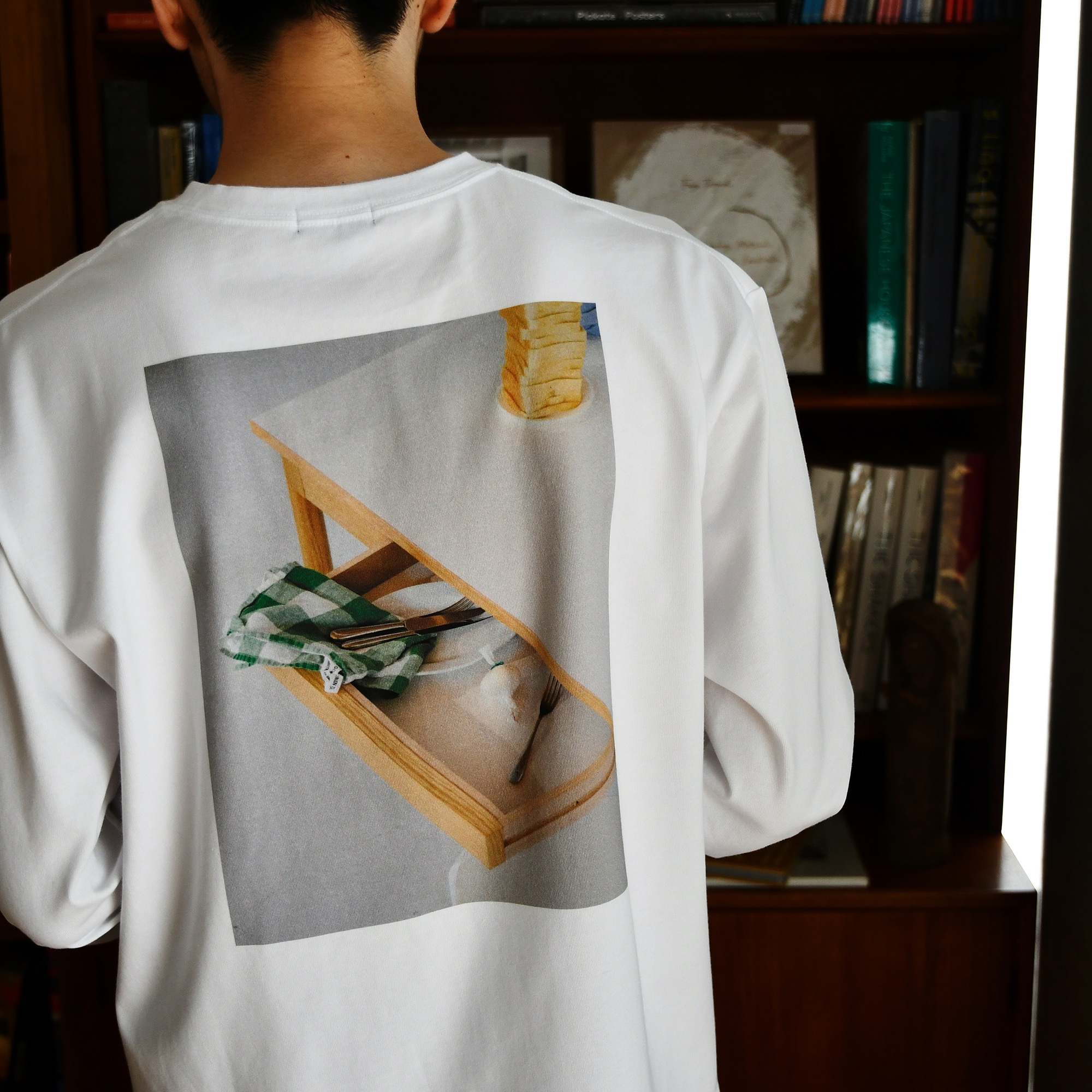 ［ＩＤＥＥ］Ｐｈｏｔｏｇｒａｐｈｙ　Ｔシャツ　長袖　Ｓｔｉｌｔ　Ｌサイズ