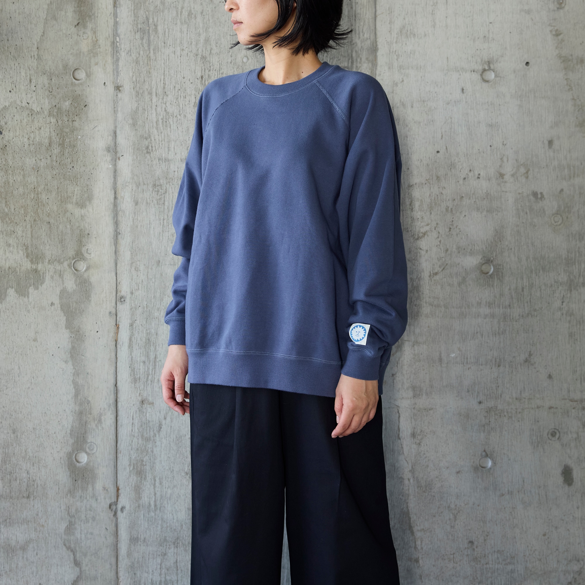 ［ＩＤＥＥ］Ｈｅｌｓｉｎｋｉ　Ｐｌａｙｇｒｏｕｎｄ　スウェット　Ｎａｖｙ　Ｍ