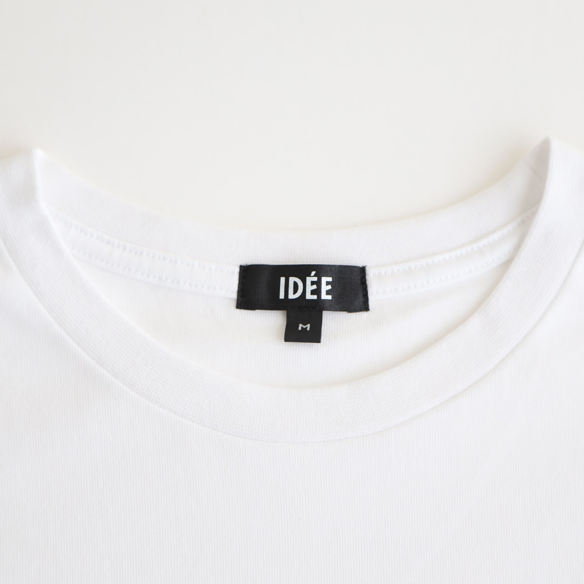 ［ＩＤＥＥ］Ｐｈｏｔｏｇｒａｐｈｙ　Ｔシャツ　長袖　Ｊｕｉｃｅ　Ｍサイズ