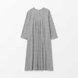［ＩＤＥＥ］Ｈ＆　ｂｙ　ＰＯＯＬ　フロントギャザーワンピース　グレーストライプ
