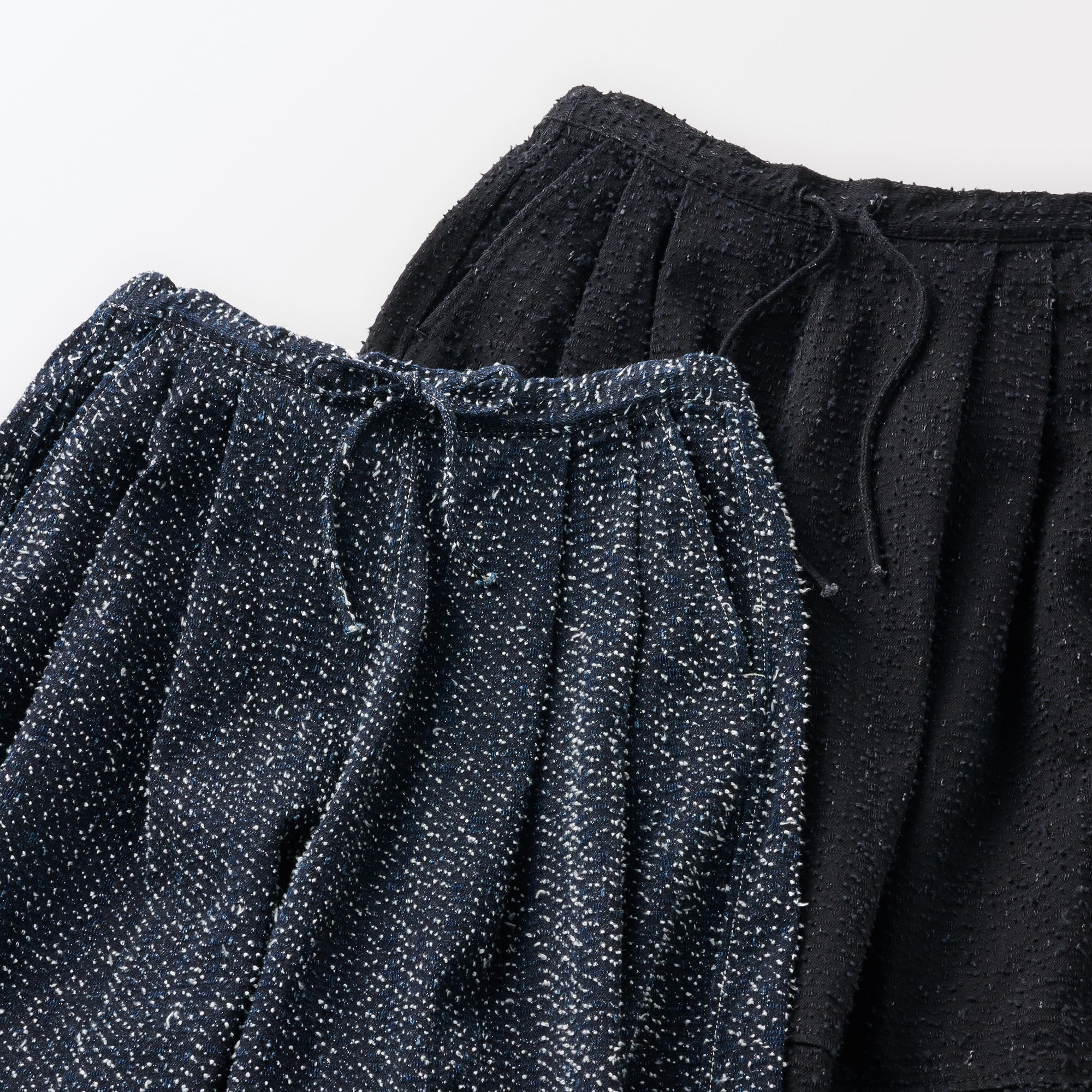 ［ＩＤＥＥ］Ｈ＆　ｂｙ　ＰＯＯＬ　デニムワイドパンツ　ニードルブラック