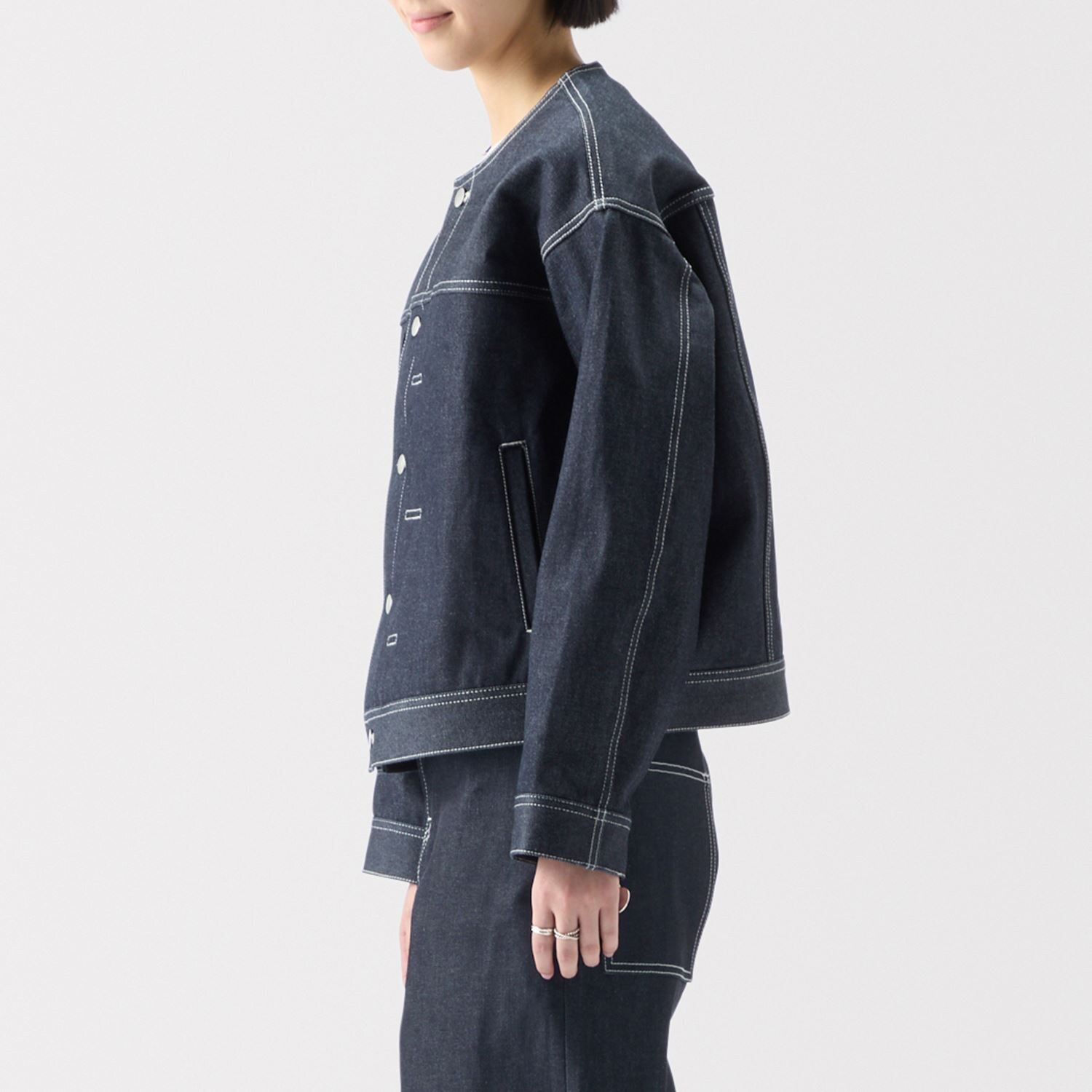 ［ＩＤＥＥ］Ｈ＆　ｂｙ　ＰＯＯＬ　ノーカラーデニムジャケット　インディゴアソート