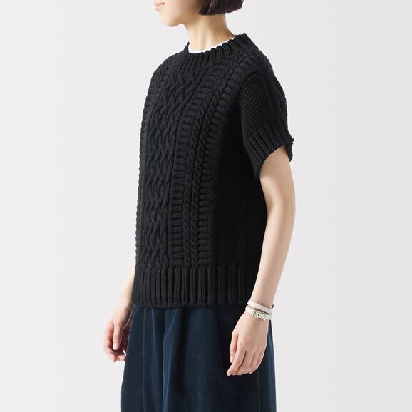 ［ＩＤＥＥ］Ｈ＆　ｂｙ　ＰＯＯＬ　ケーブルベスト　ブラック