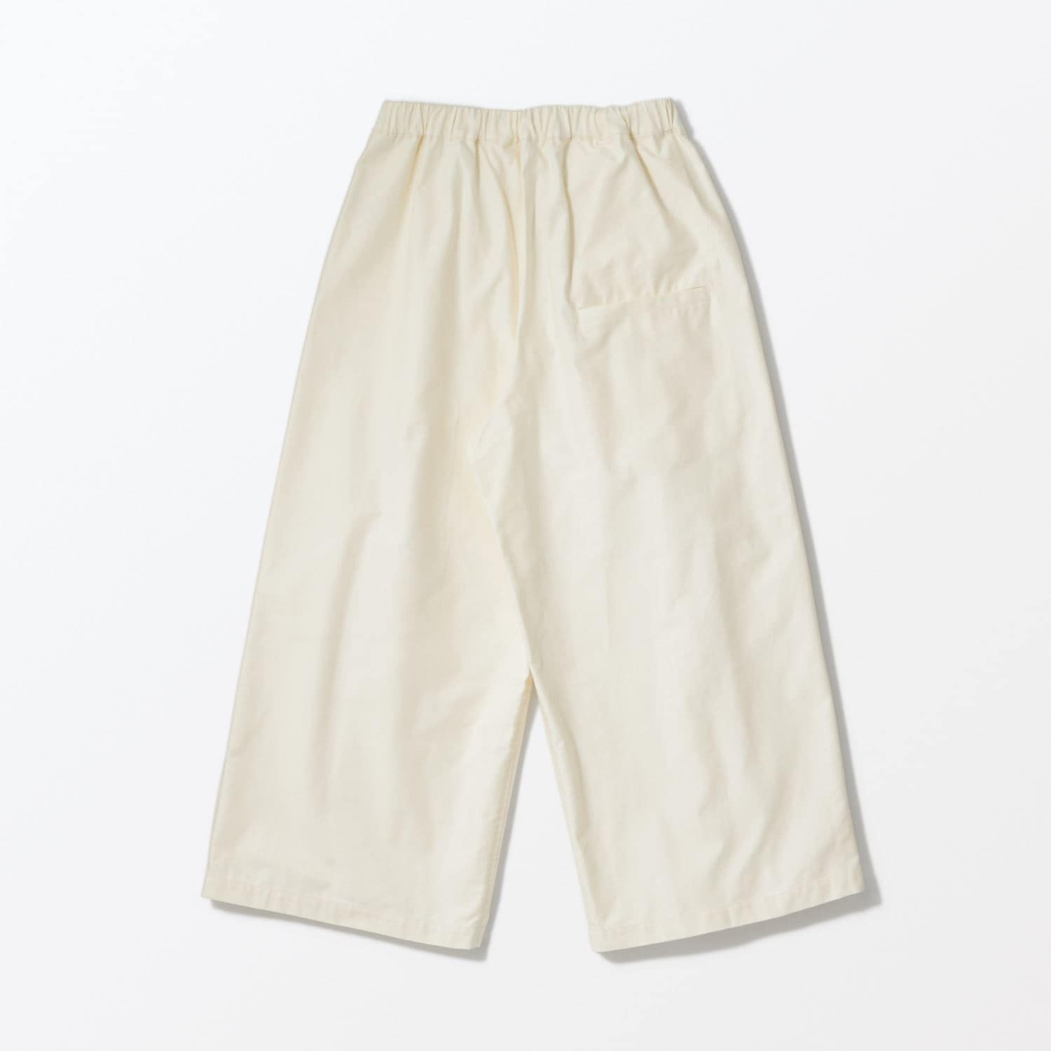 ［ＩＤＥＥ］Ｈ＆　ｂｙ　ＰＯＯＬ　ワイドパンツ　オフホワイト