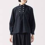［ＩＤＥＥ］Ｈ＆　ｂｙ　ＰＯＯＬ　スタンドアップカラーブラウス　ダークブルー