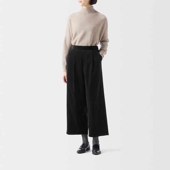 ［ＩＤＥＥ］Ｈ＆　ｂｙ　ＰＯＯＬ　パンツ　ブラックベルベット