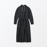 ［ＩＤＥＥ］Ｈ＆　ｂｙ　ＰＯＯＬ　　スタンドアップカラーワンピース　ブラック
