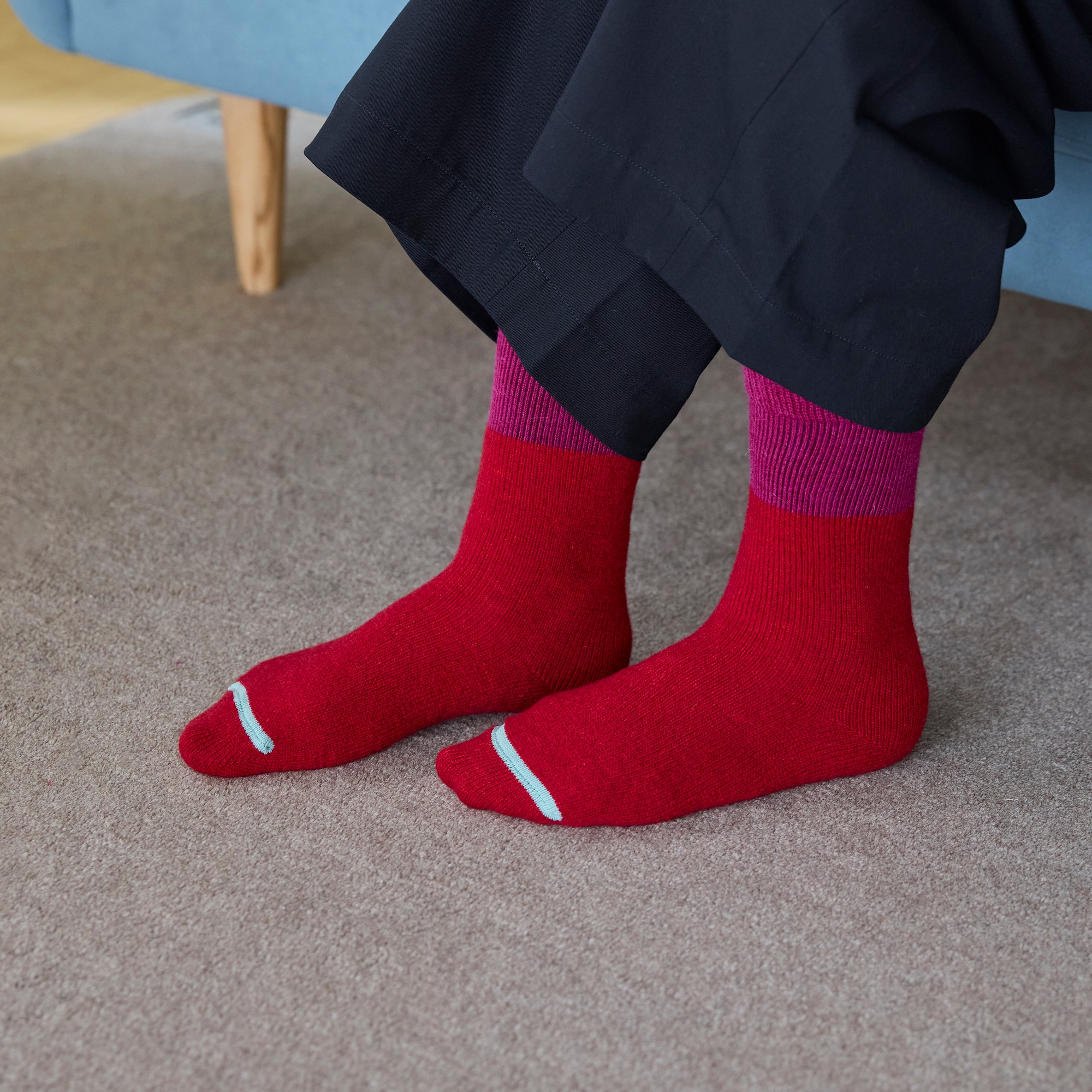 ［ＩＤＥＥ］ＰＯＯＬ　ＴＯＮＥ　ＳＯＣＫＳ　レッド　Ｍ