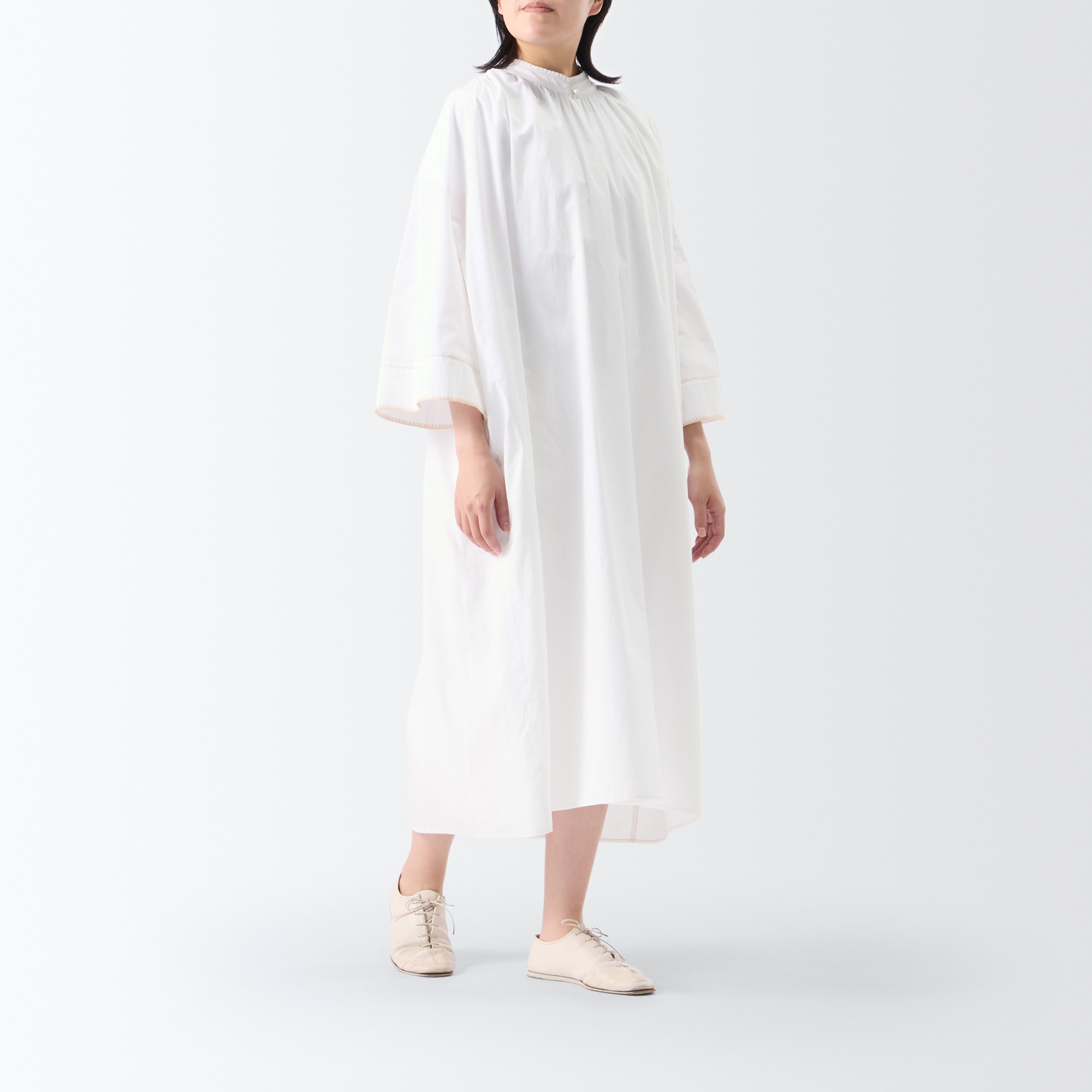 ［ＩＤＥＥ］ＫＡＬ　ワンピース　ホワイト