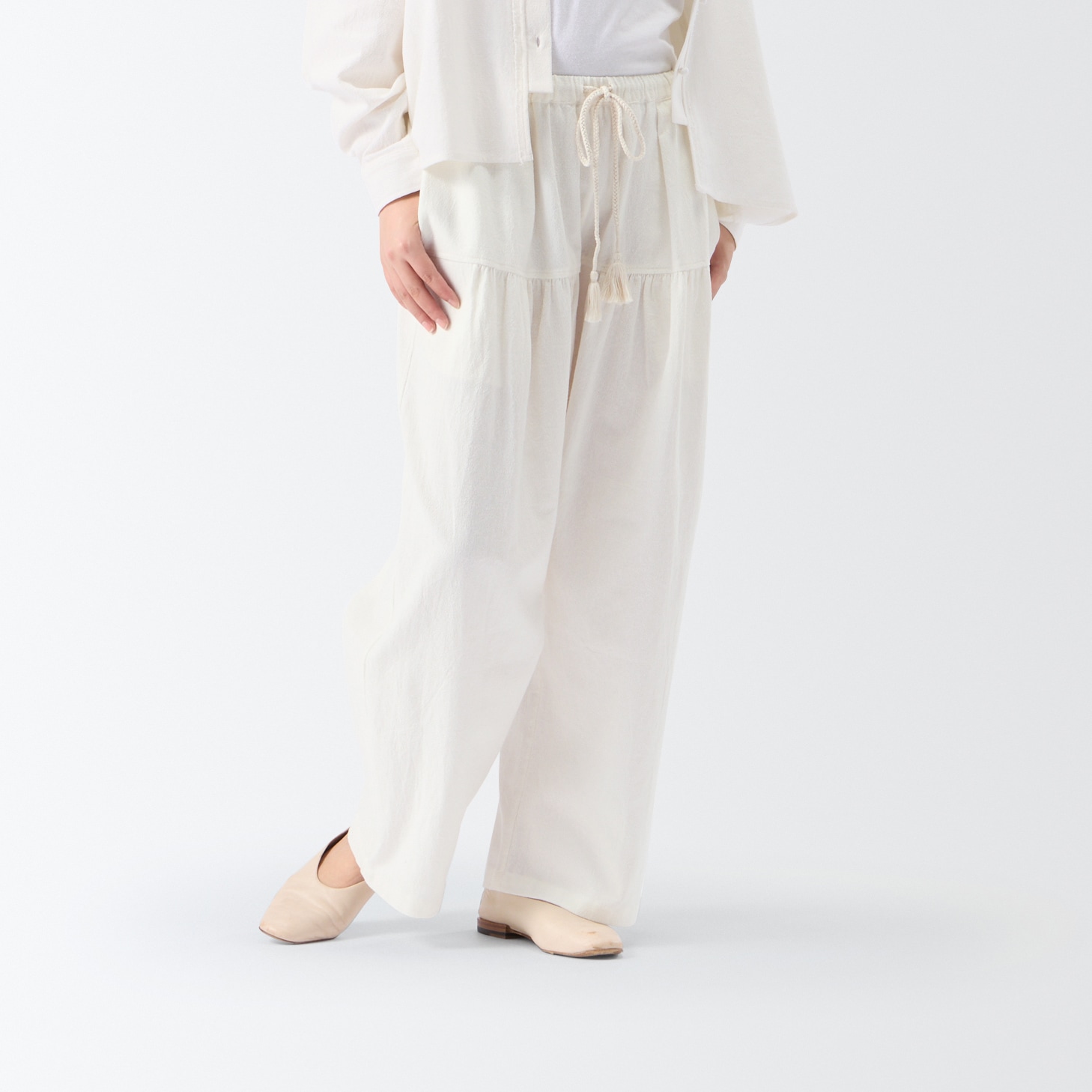 ［ＩＤＥＥ］ＫＡＬ　パンツ　ホワイト