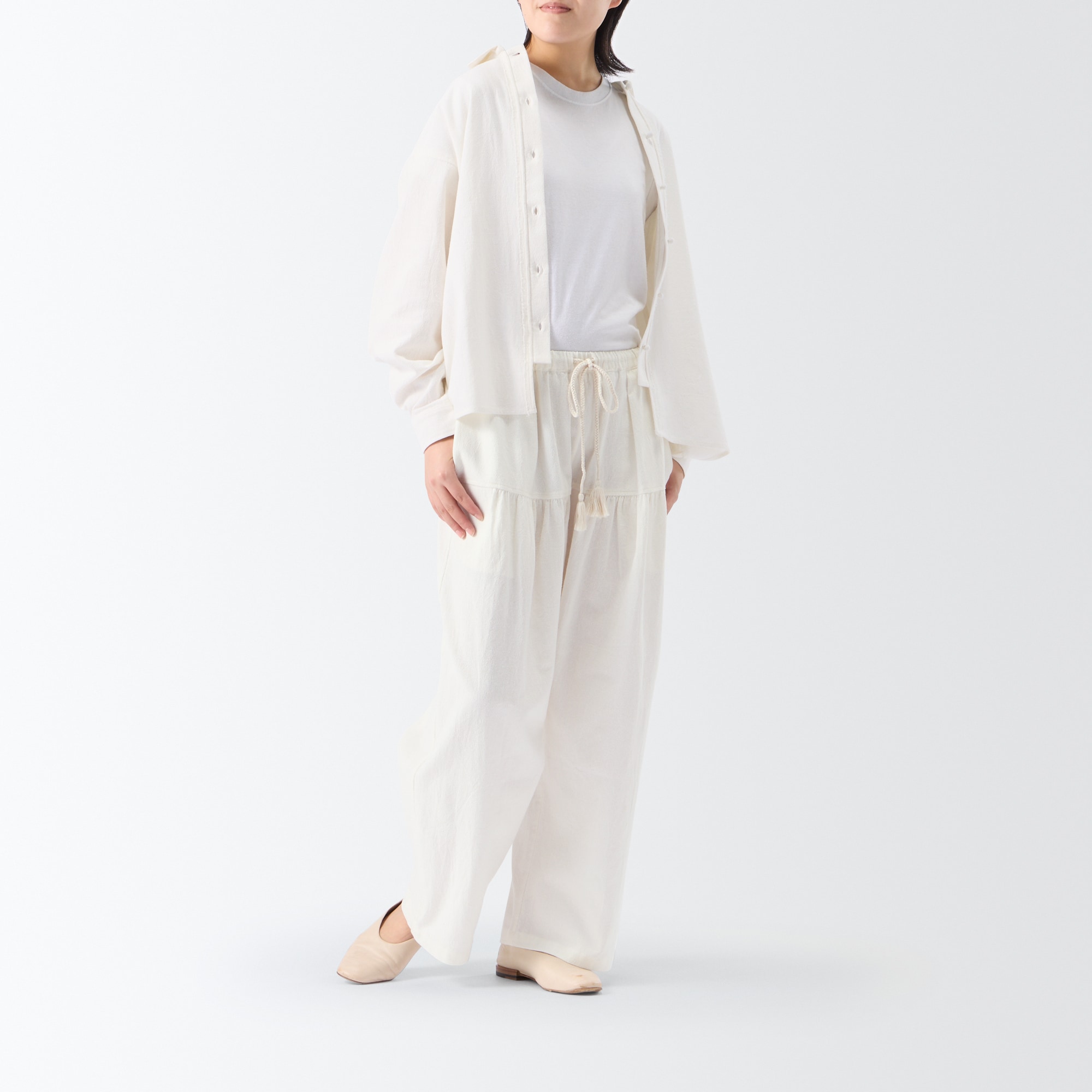 ［ＩＤＥＥ］ＫＡＬ　パンツ　ホワイト