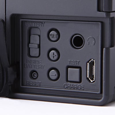 充電ラジオ（ＬＥＤライト・時計機能付）