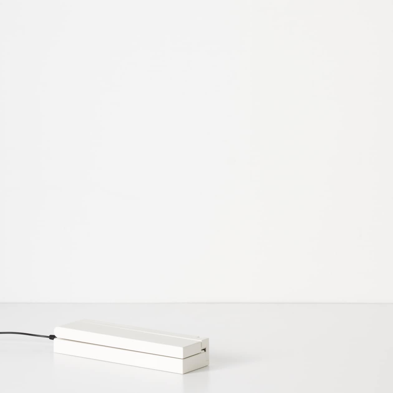 ＬＥＤ平面発光コンパクトデスクライト