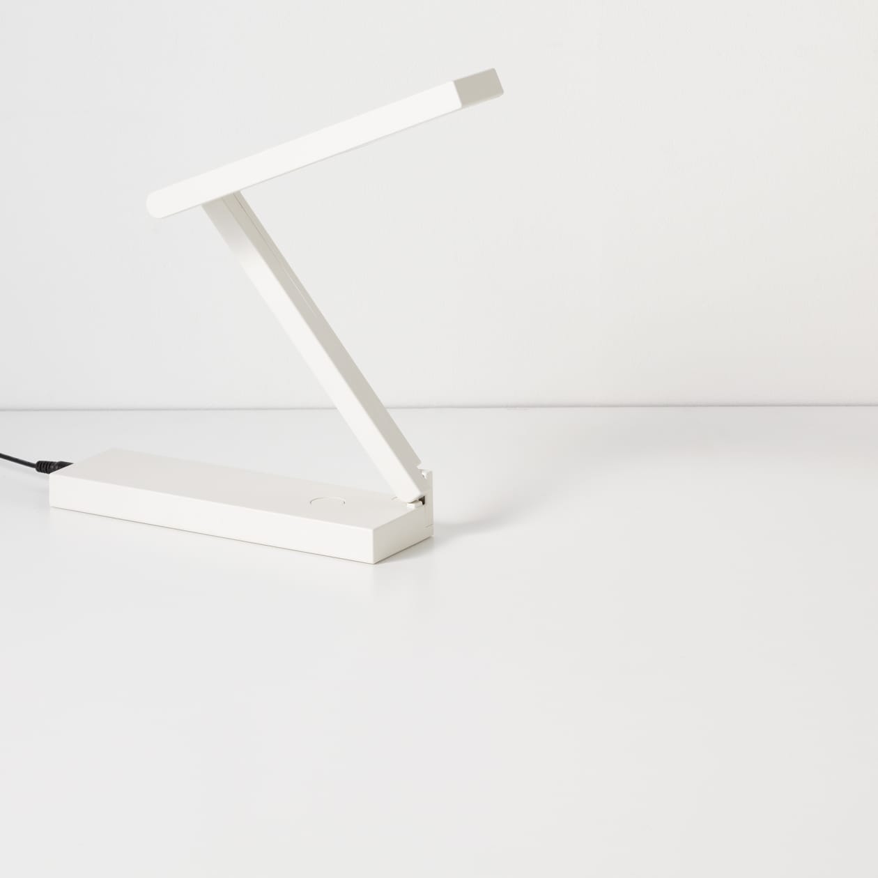 LED平面発光コンパクトデスクライト | 無印良品
